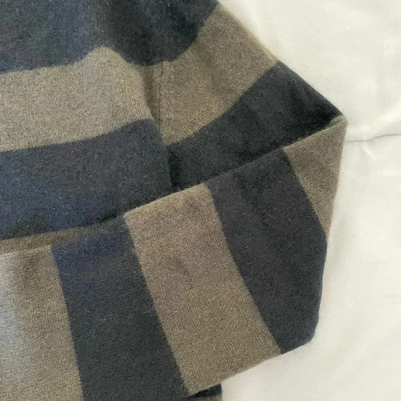 RtA Juno Cashmere cold shoulder hoodie sweater - Picture 6 of 10